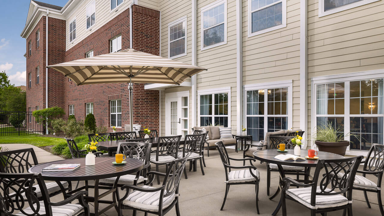 Best Assisted and Independent Living in Carol Stream IL